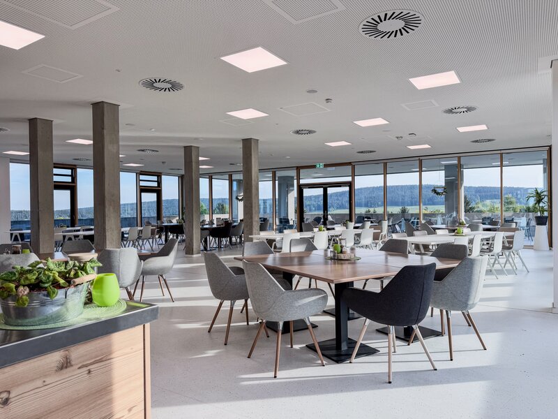 © Â© Chris Helmbrecht